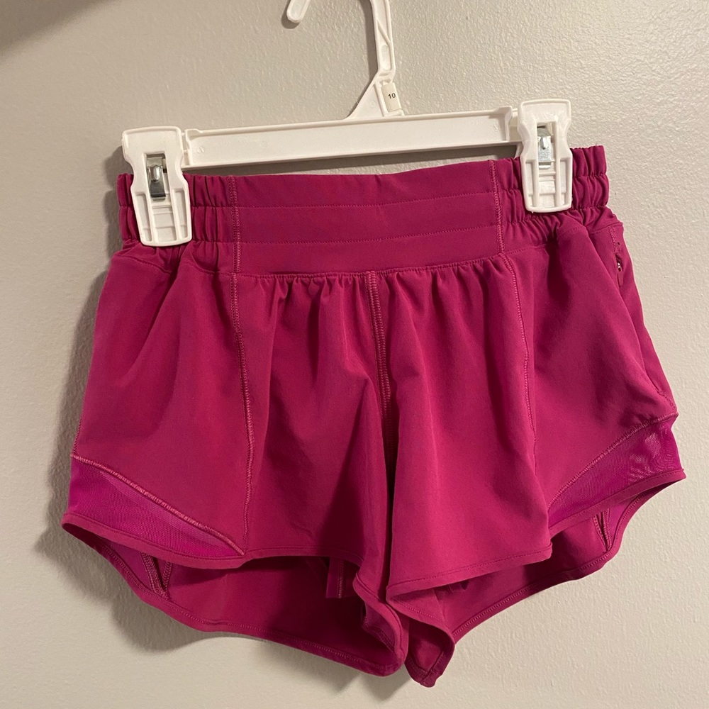 Lululemon Hotty hot shorts